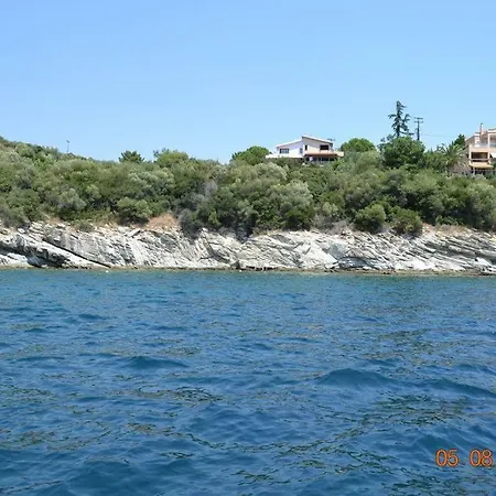 Aqua Marine PalaiónTsiflíkion